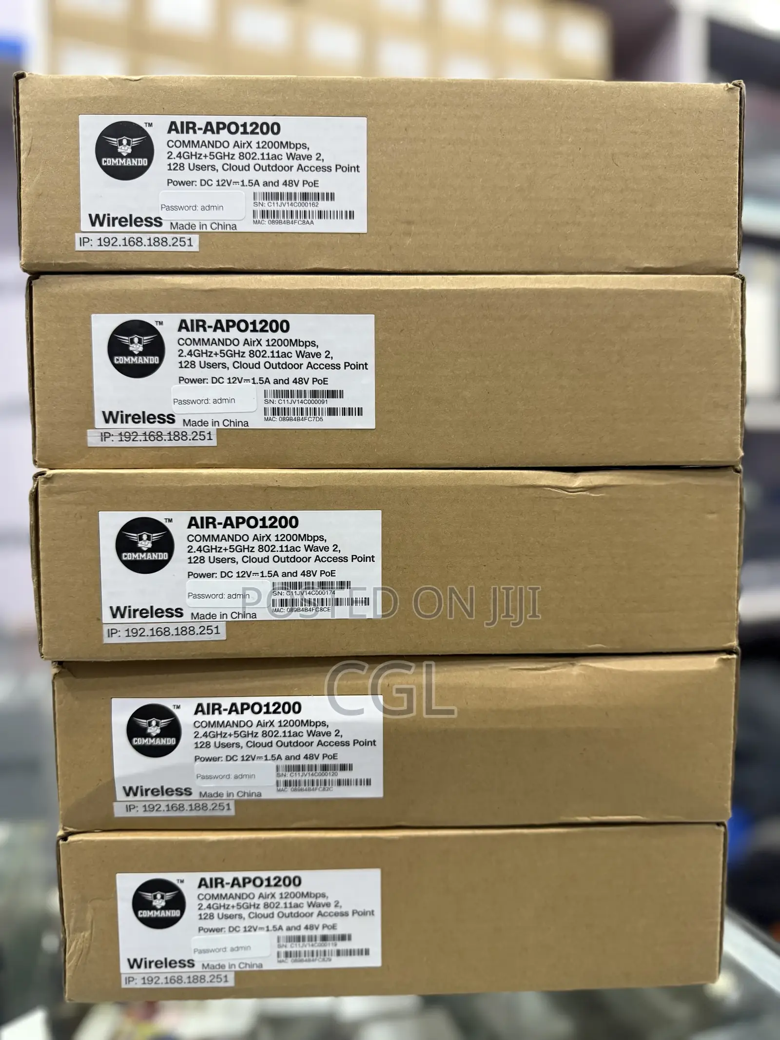 Commando Outdoor Acesspoint Air-Apo1200 2.4ghz 5.0ghz Router