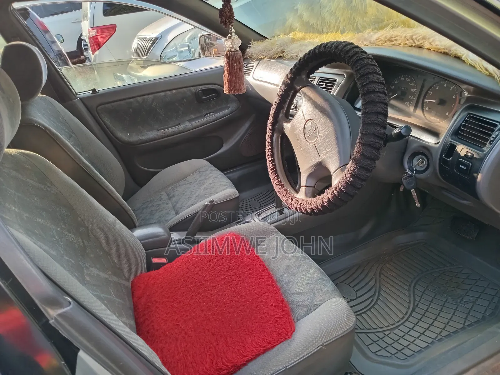 Toyota Corolla 2000 Silver