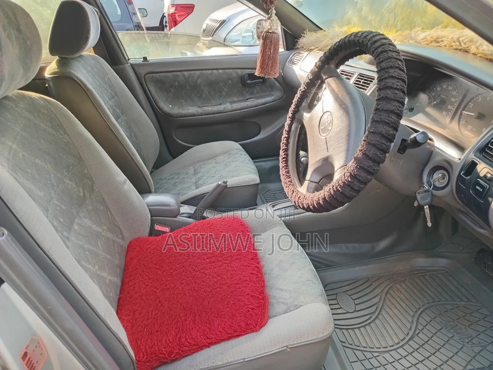 Toyota Corolla 2000 Silver