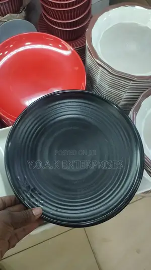Black Melamine Plate 6pcs