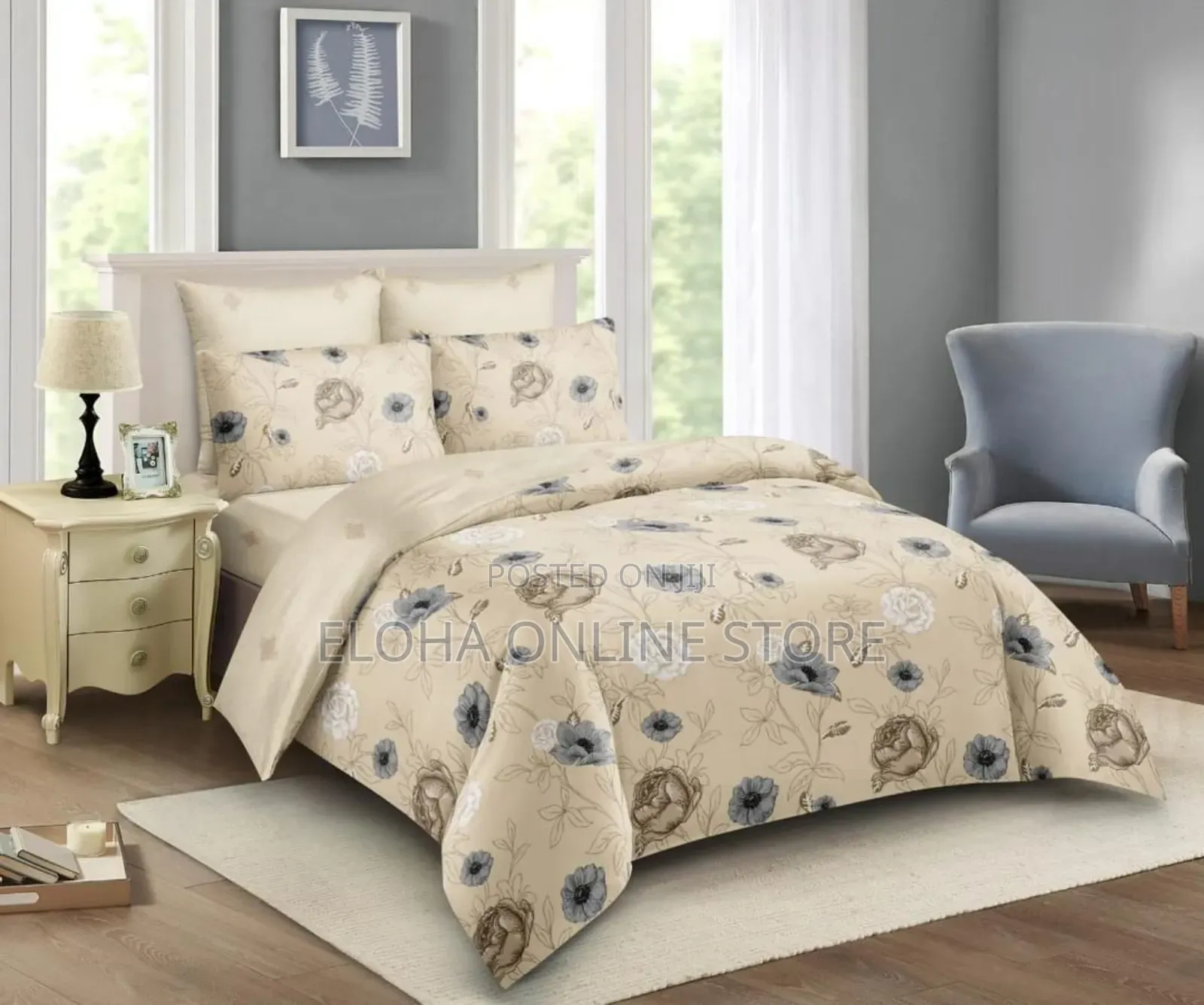 4pc High Quality Duvet 6*6 
2pillowcases 
1bedsheet 
1duvet