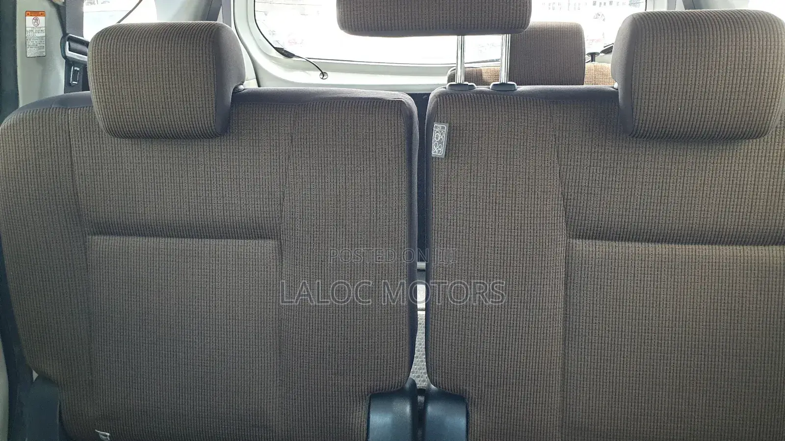 Toyota Sienta 1.5 AWD (6-seater) 2015 White
