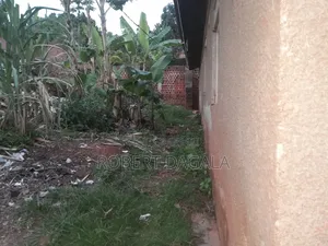 6bdrm House in Jinja for sale