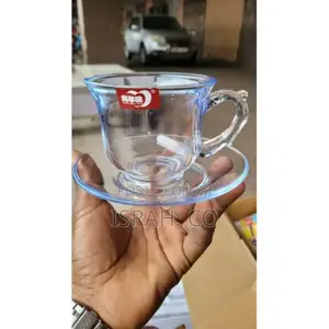 6 Pieces of Plain Glass Tea Cups and Saucers Sets