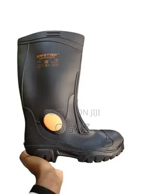 Heavy Duty Gumboots With Steel