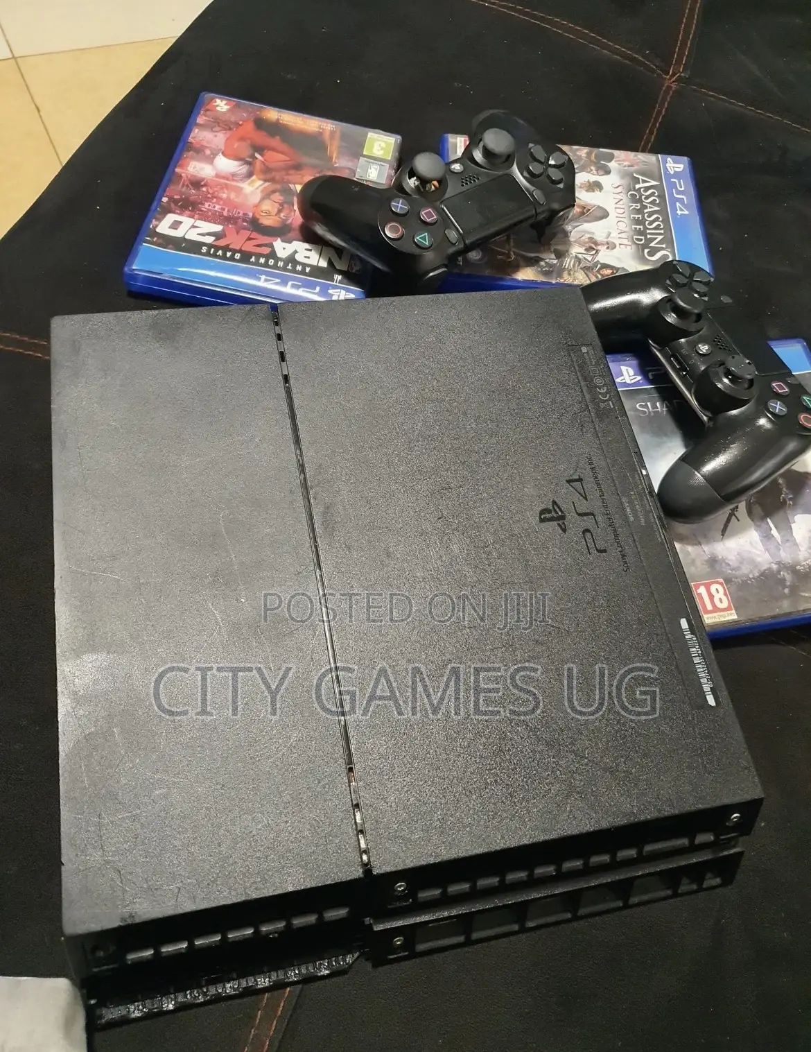 Uk Playstation 4: Free Games: 2 Pads