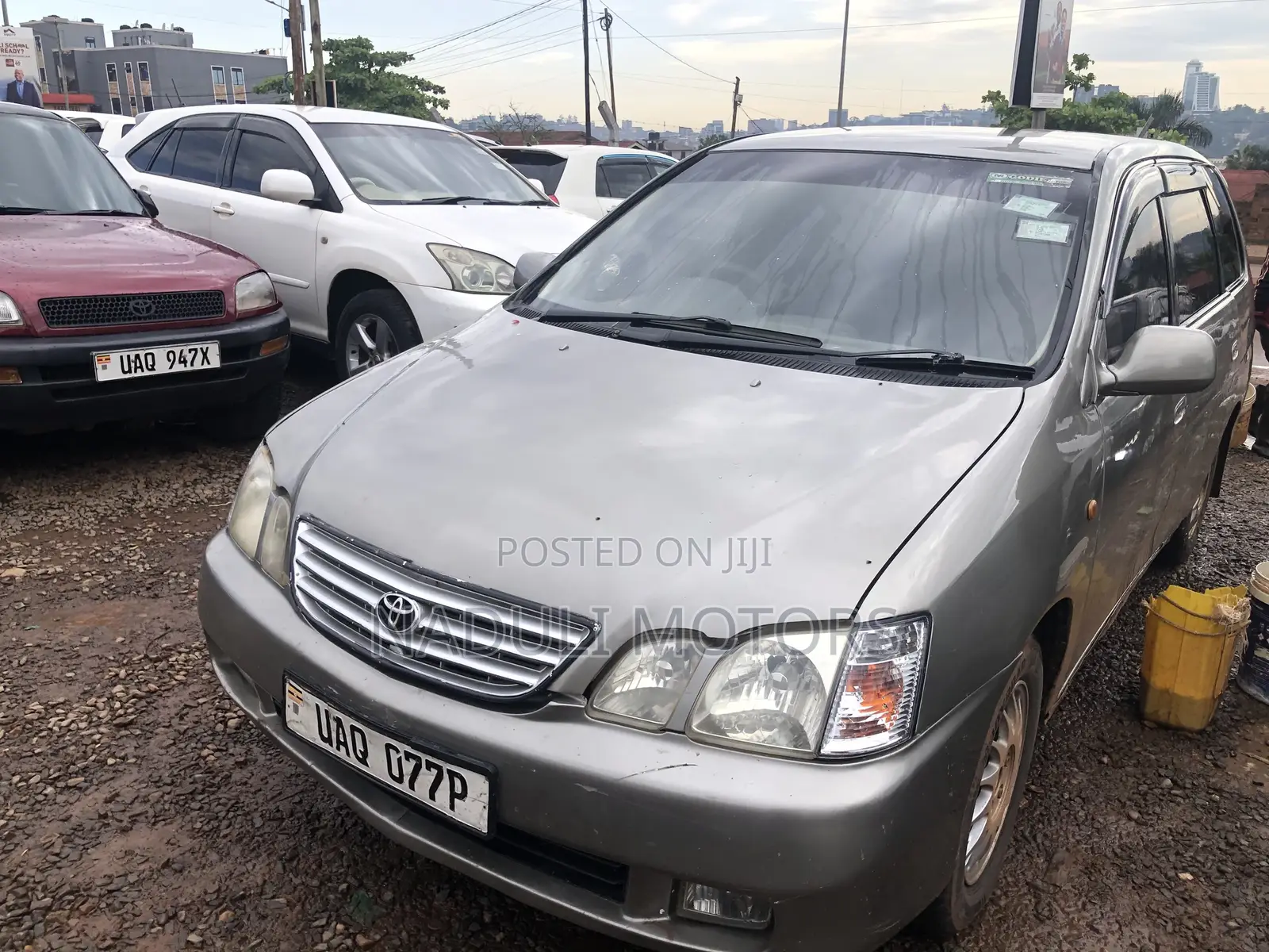 Toyota Gaia 2003