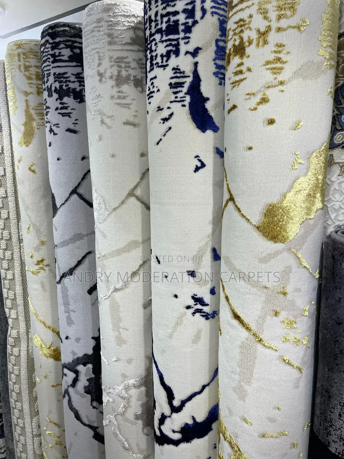 Modern Centre Rugs