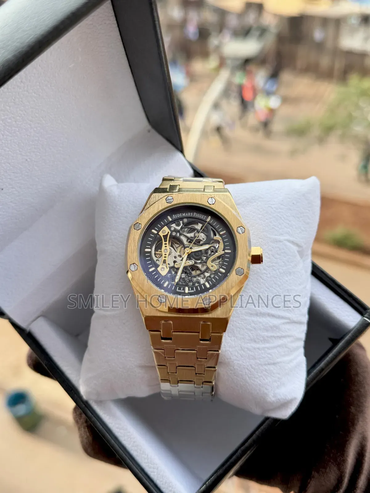 Audemars Piguet Men's Classic Golden Wrist Watch