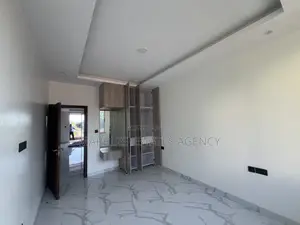 3bdrm Apartment in Kololo, Central Division for rent