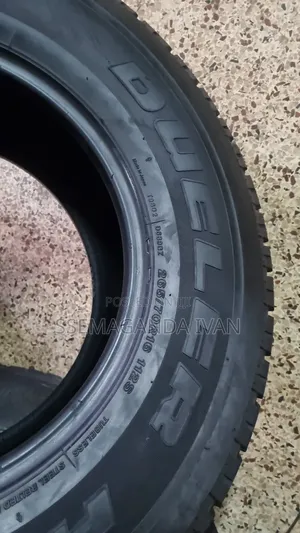 265/70r16 Dueller Bridgestone H/T Used