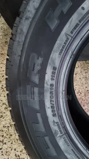 265/70r16 Dueller Bridgestone H/T Used
