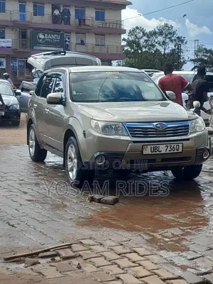 Photo - Subaru Forester 2009 Gold