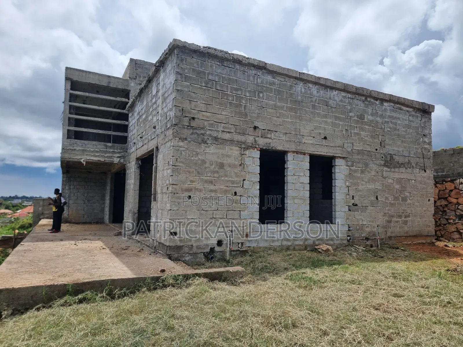 4bdrm House in Garuga, Katabi for sale