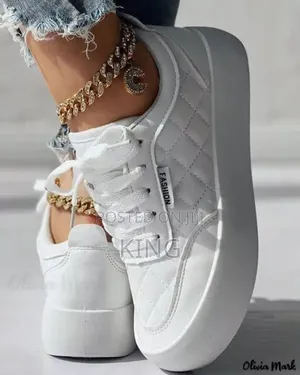 Grand Sneakers