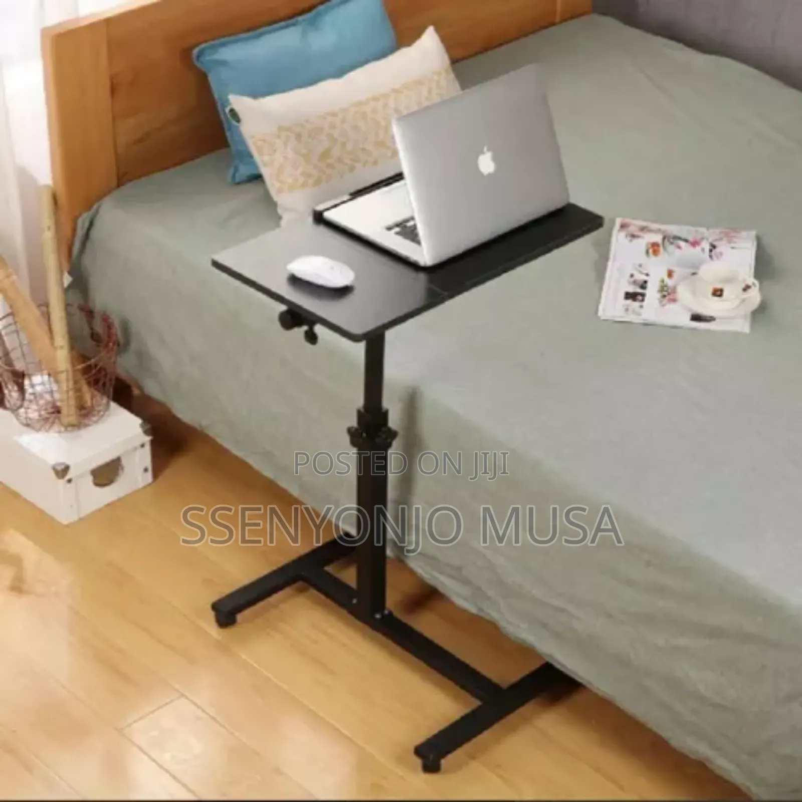Adjustable Laptop Desk With 360° Rotating Stand Lockable