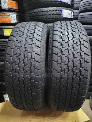 It's 255 70 R15 Used Kapsin in the Disney of Bridgestone.