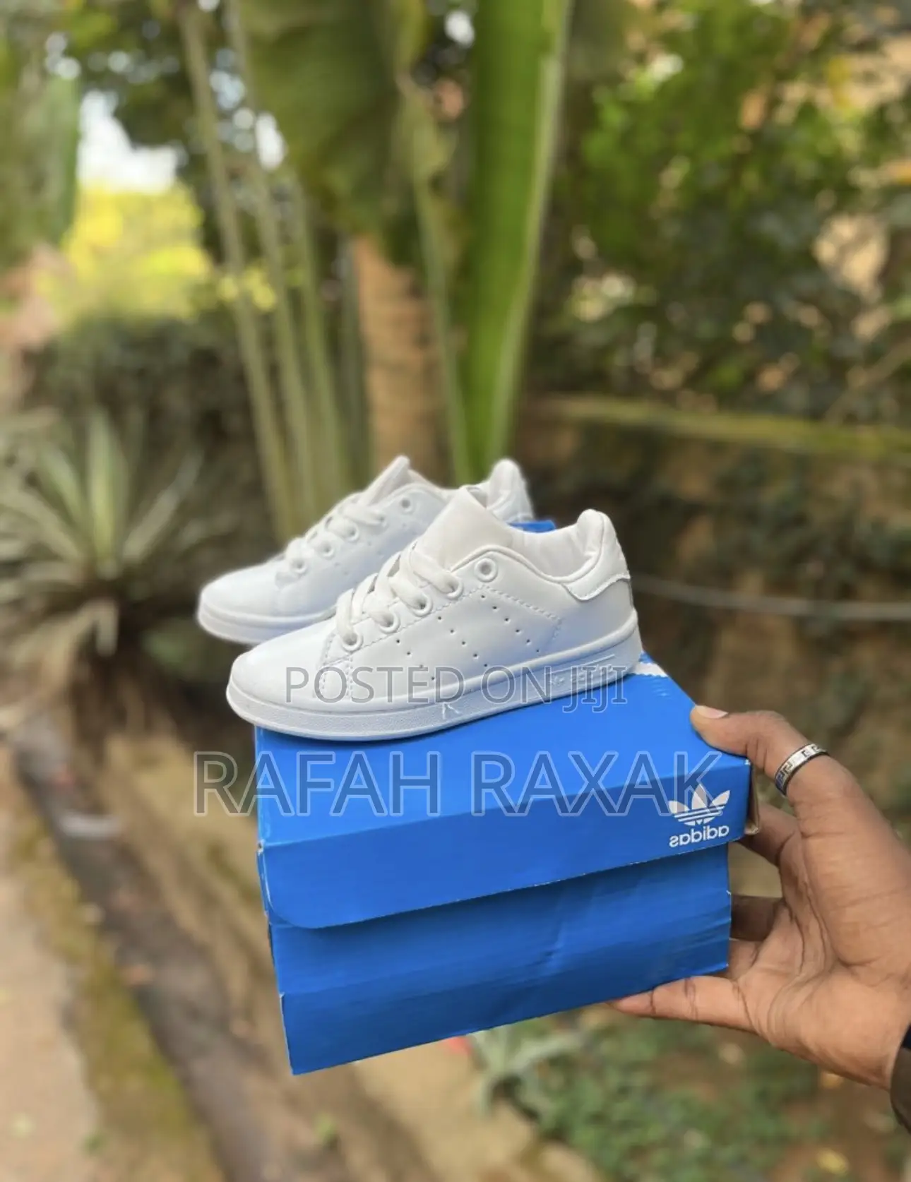 Original Triple White Kid’S Adidas Stan Smith Kid’S Sneakers