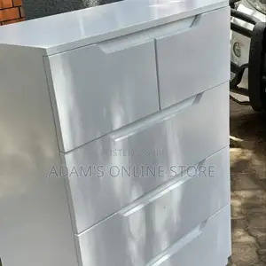 White Cheers/Cheese of Drawers
