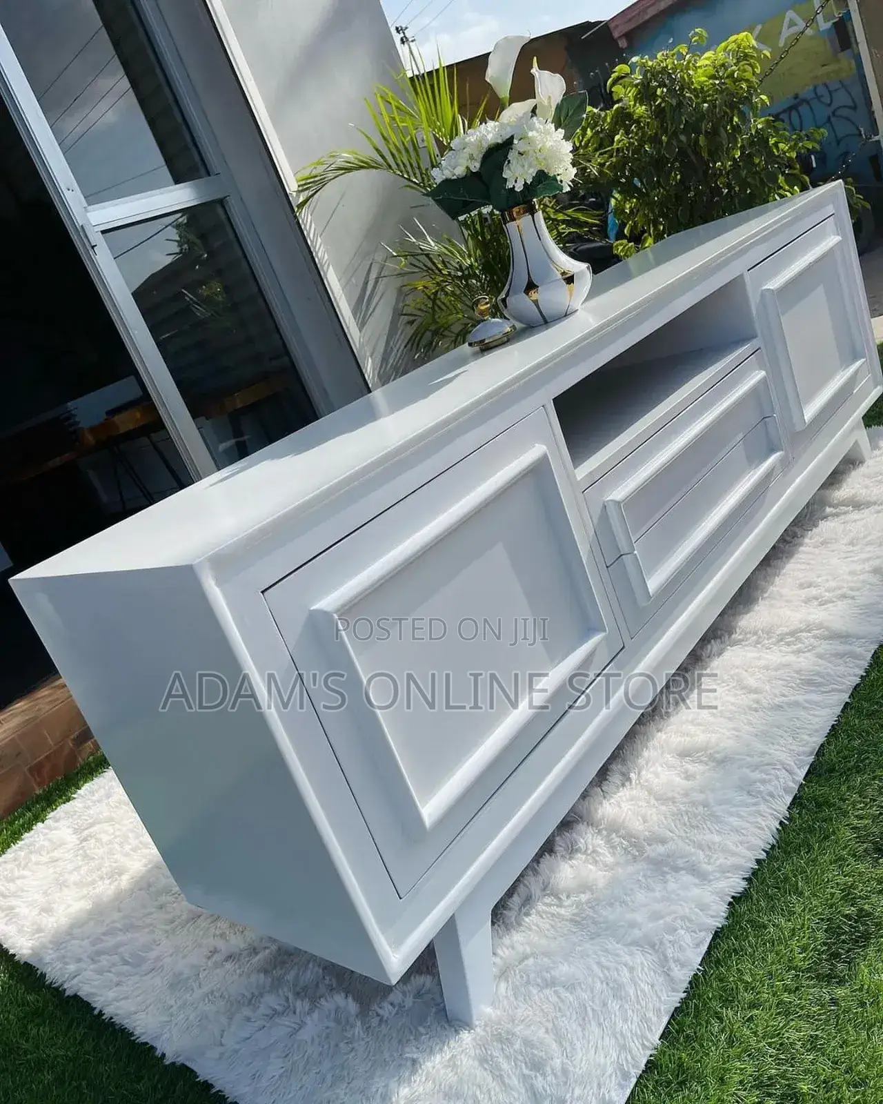 Classic Modern White Tv Stand 183cm
