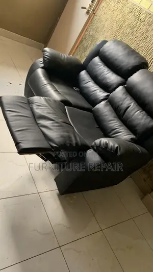 Seven Seat Recliner Demaged Leather Changing