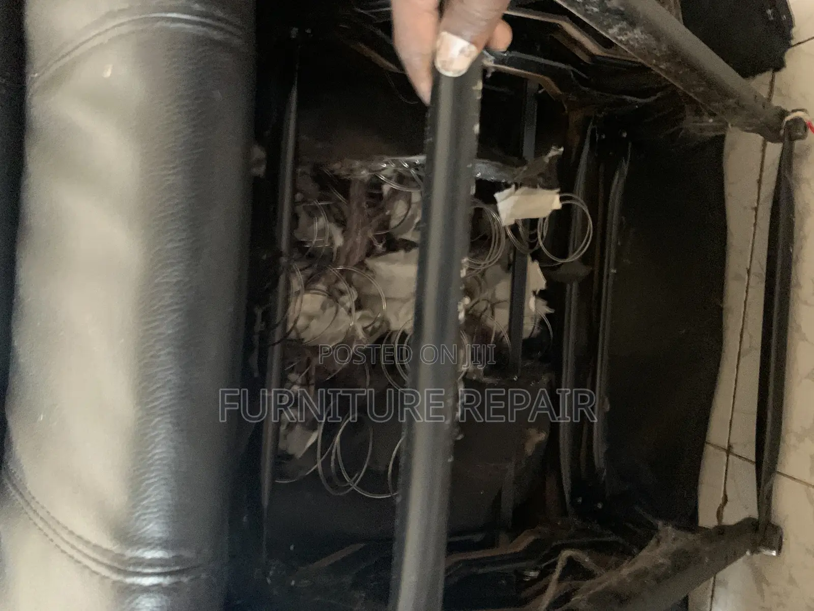 Seven Seat Recliner Demaged Leather Changing