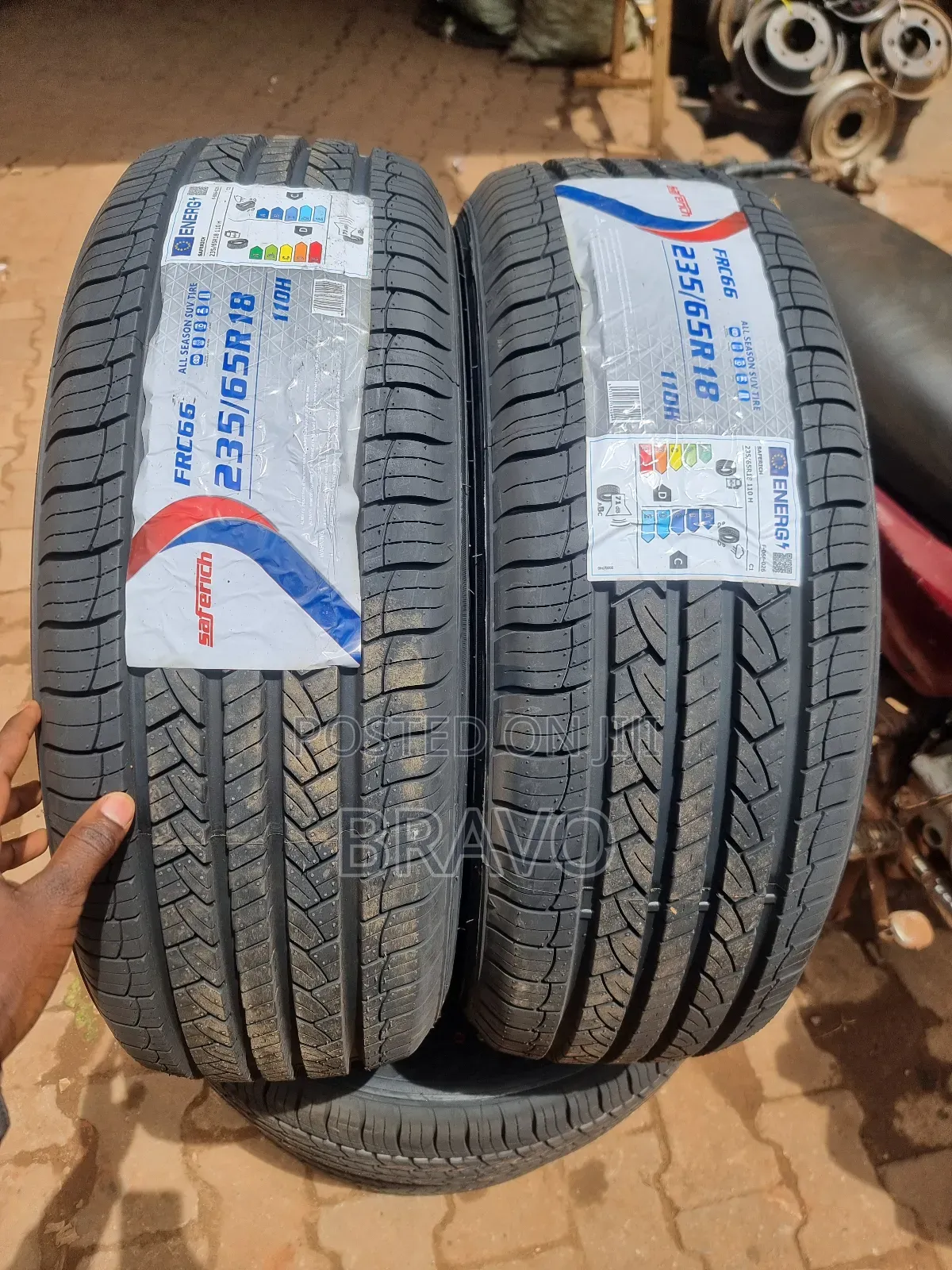 235/65r18 Seasonal Tires for Harrier Kawundo .
