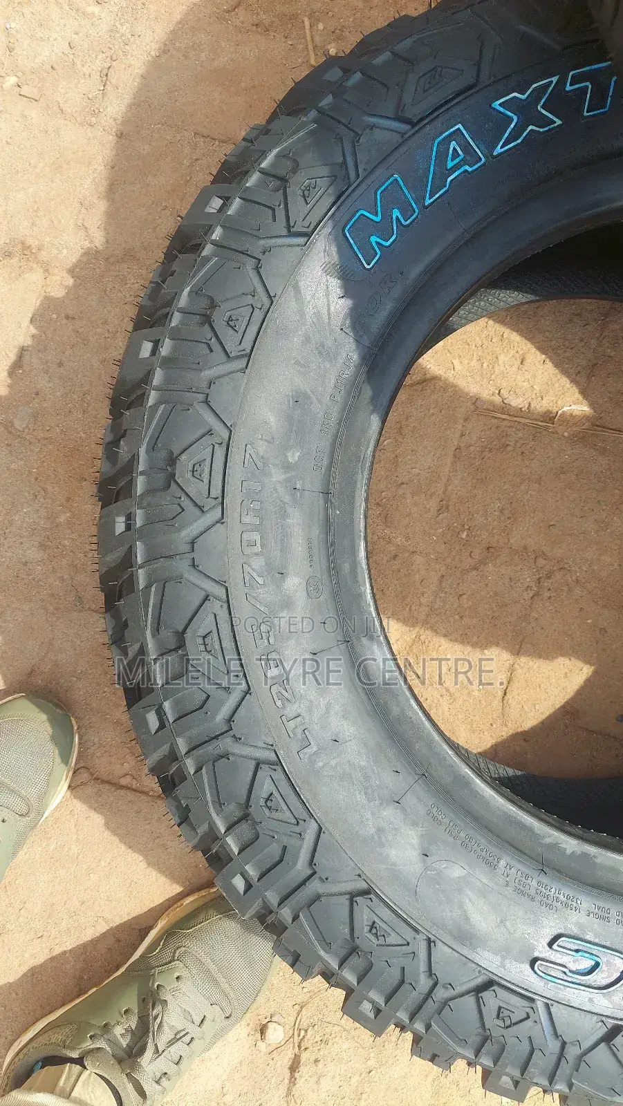 Lt265/70r17 Mud Trac