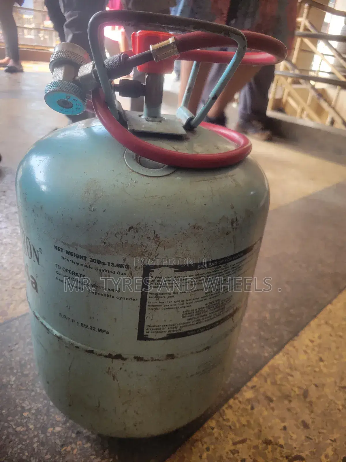 Incase of Any Problem of Ur Ac. Fulling It N Any Leakage 