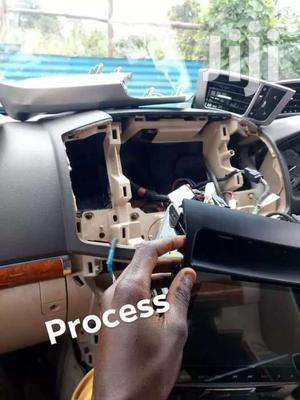 CAR RADIO UPGRADE FOR LANDCRUISER V8 2018.