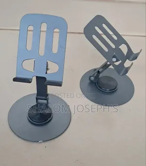 Extendable 360 Table Phone Stand / Foldable