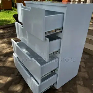 White Cheers/Cheese of Drawers