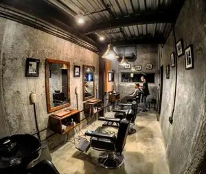 World Class Saloon Designed.