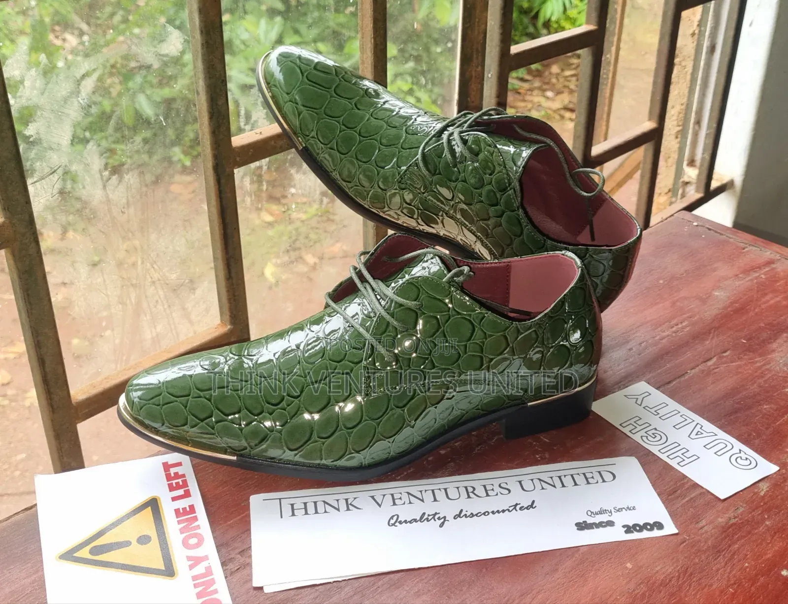 Elegant Green Shoes for Men Size Eu 42
