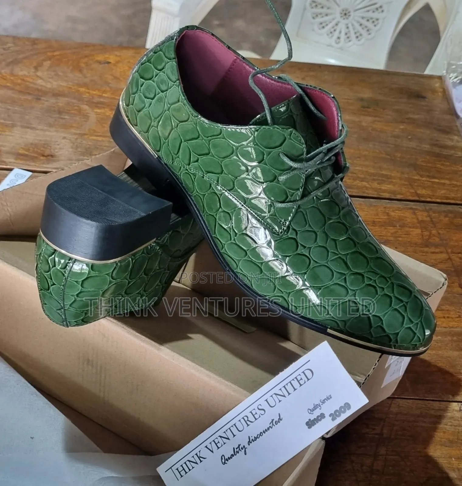 Elegant Green Shoes for Men Size Eu 42