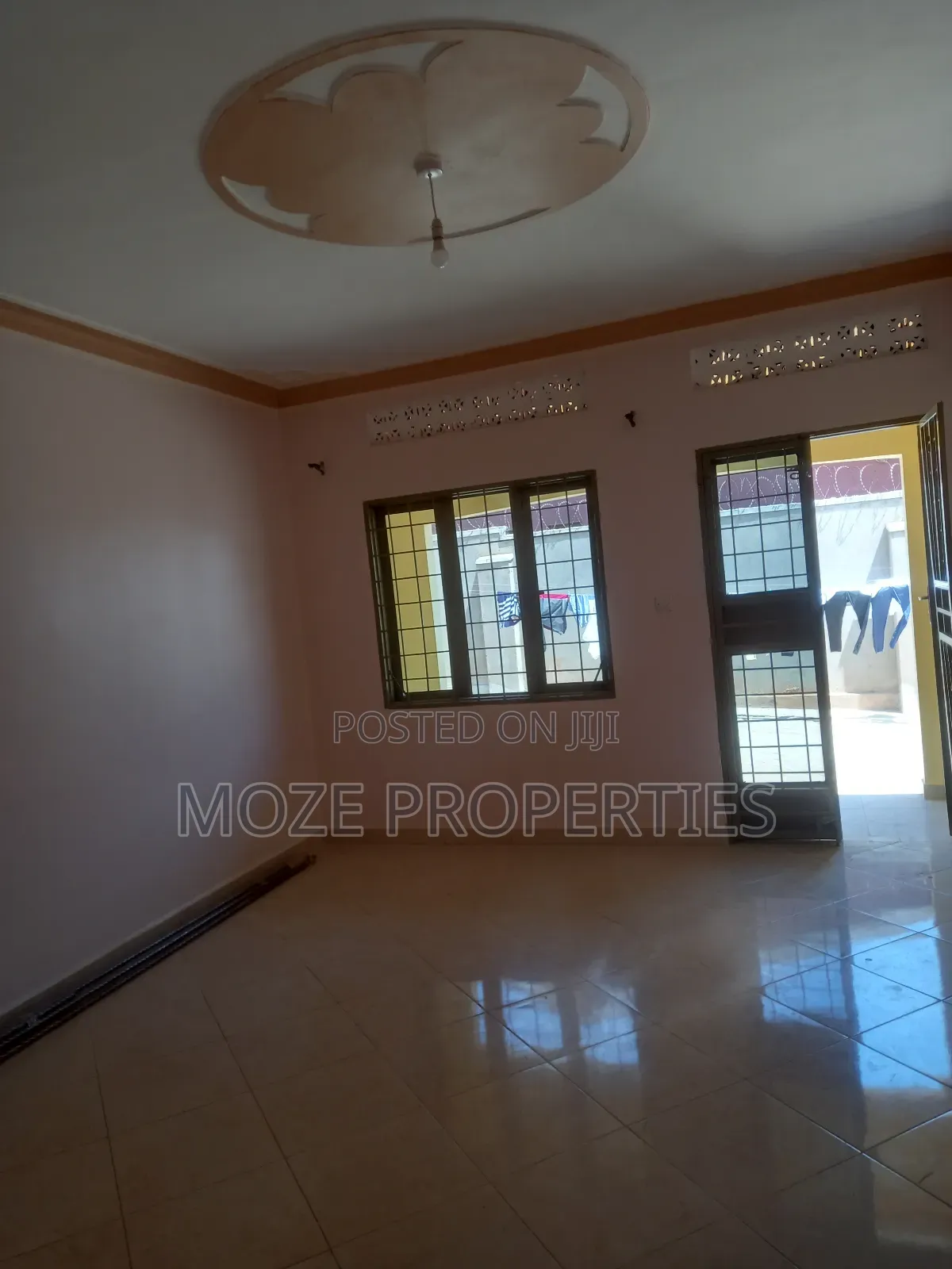 2bdrm Bungalow in Bweyogerere, Central Division for rent