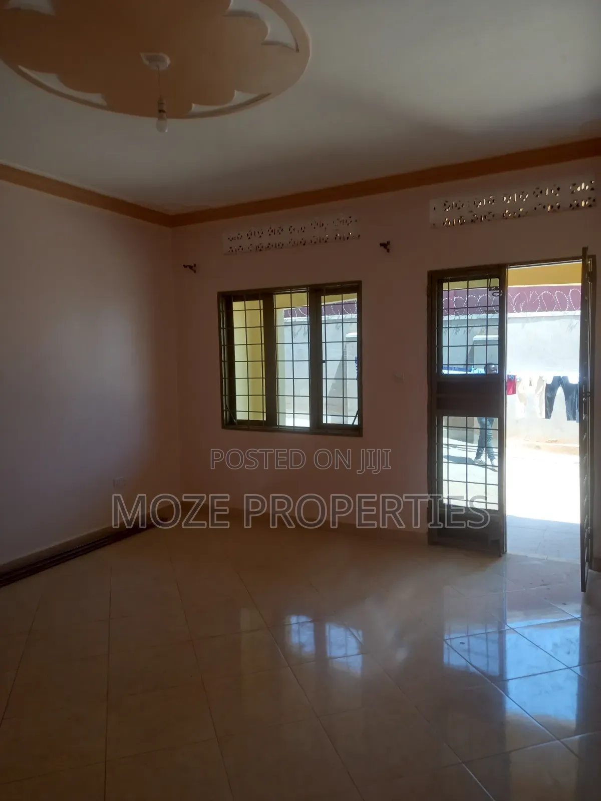 2bdrm Bungalow in Bweyogerere, Central Division for rent