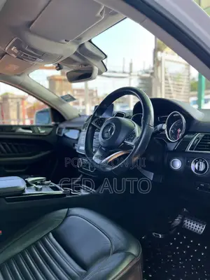 Mercedes-Benz GLE-Class 2016 White