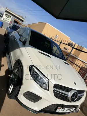 Mercedes-Benz GLE-Class 2016 White