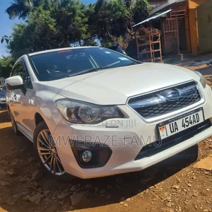 Photo - Subaru Forester 2013 White