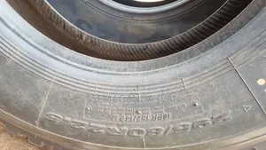 315/80r22.5 Kapsen Highway Tire