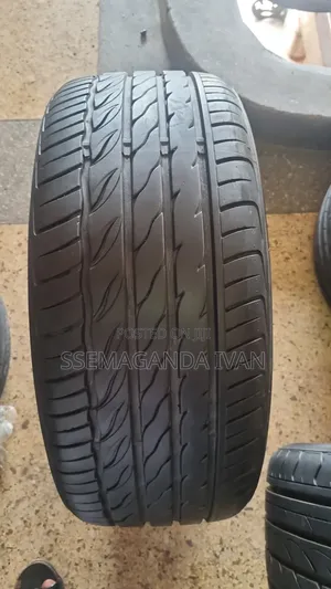 235/45r18 Used Tyre