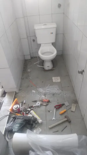 Giant Plumbing Technicians