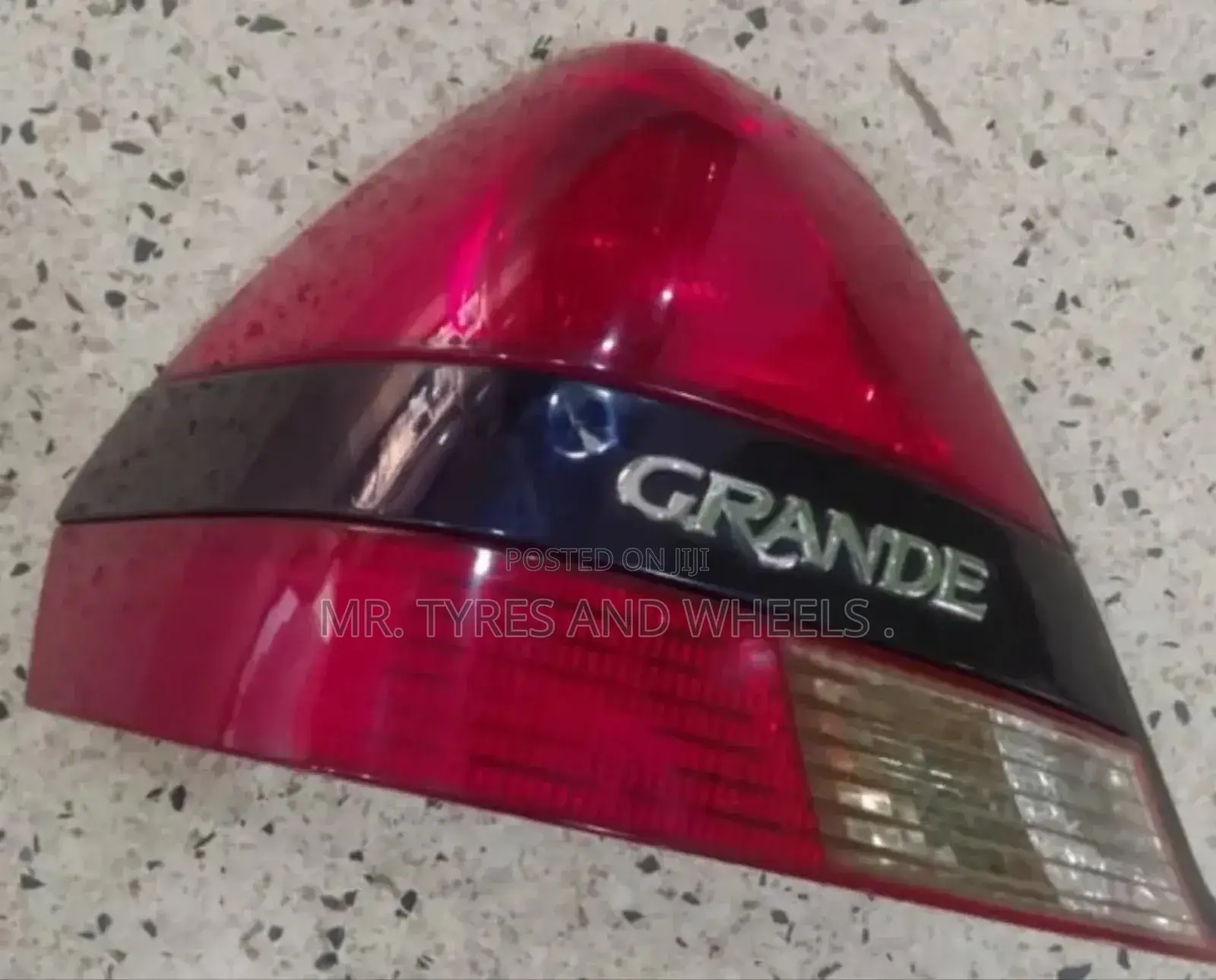 Mark 2 Ordinary Grand the Back Light Original.