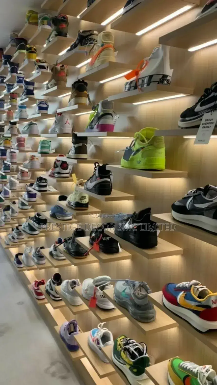 Boutique Shelves Amazing Fashion. Gg