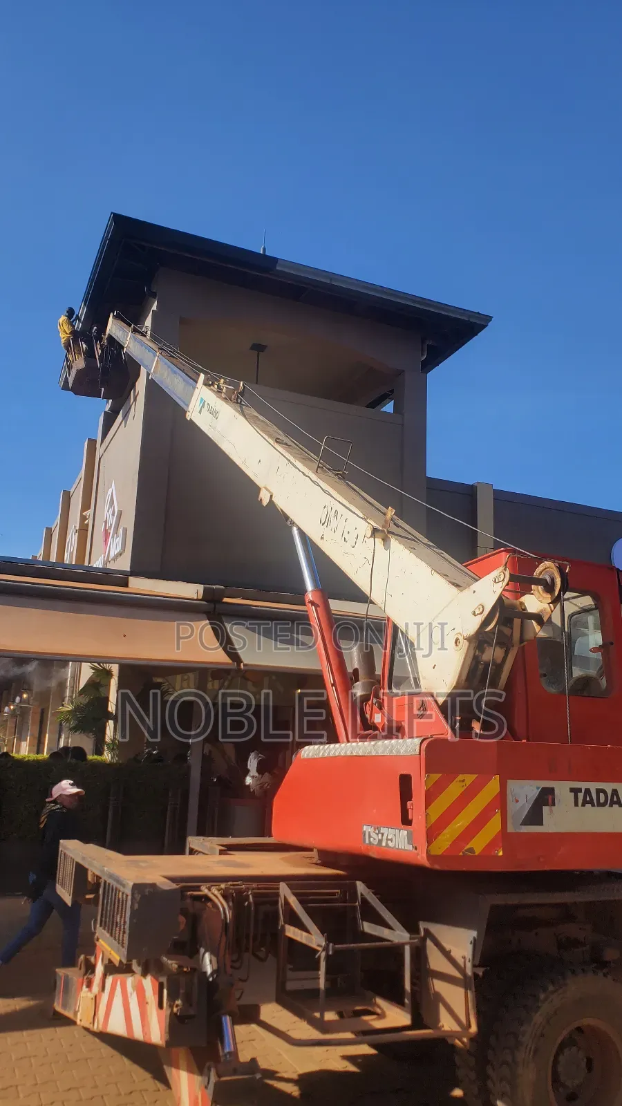 Bucket Cranes for Hire