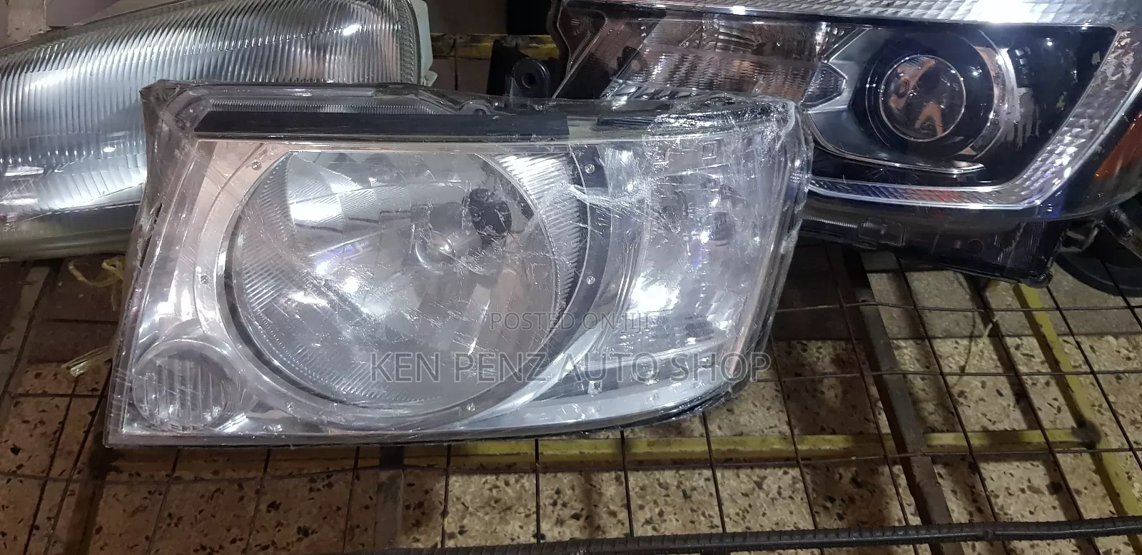 Headlamps for Nissan Patrol ( Used Japan)
