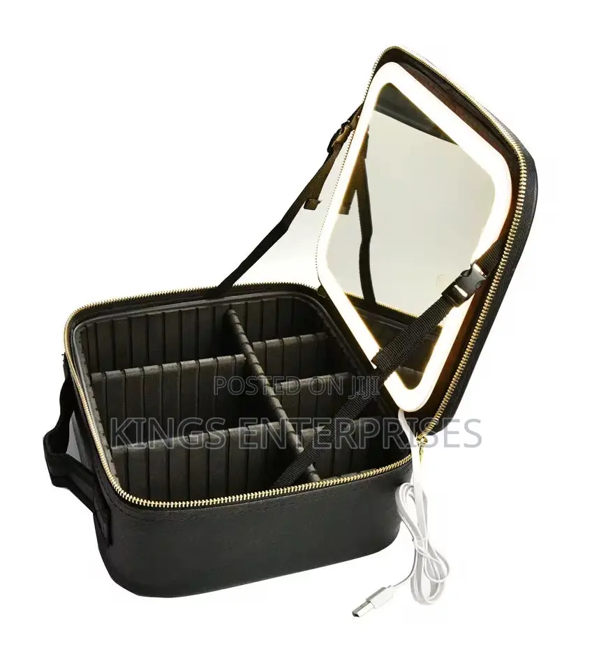 Portable Make-Up Organizer Bag
