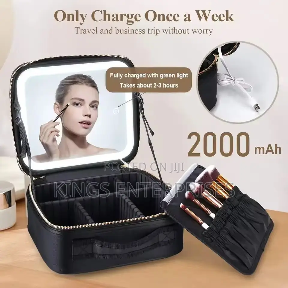 Portable Make-Up Organizer Bag
