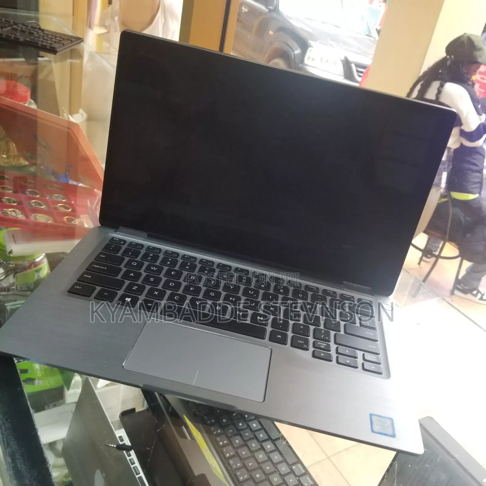 Laptop Dell Latitude 7400 8GB Intel Core I5 SSD 256GB